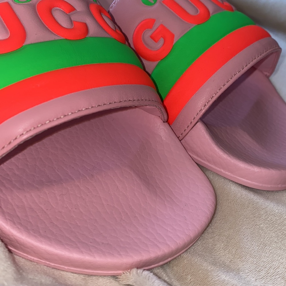 Women’s Pursuit Leather with Original Gucci Slides